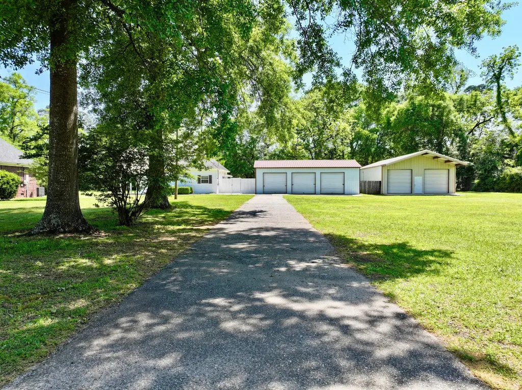 408 East Rose Street Jackson AL 36545