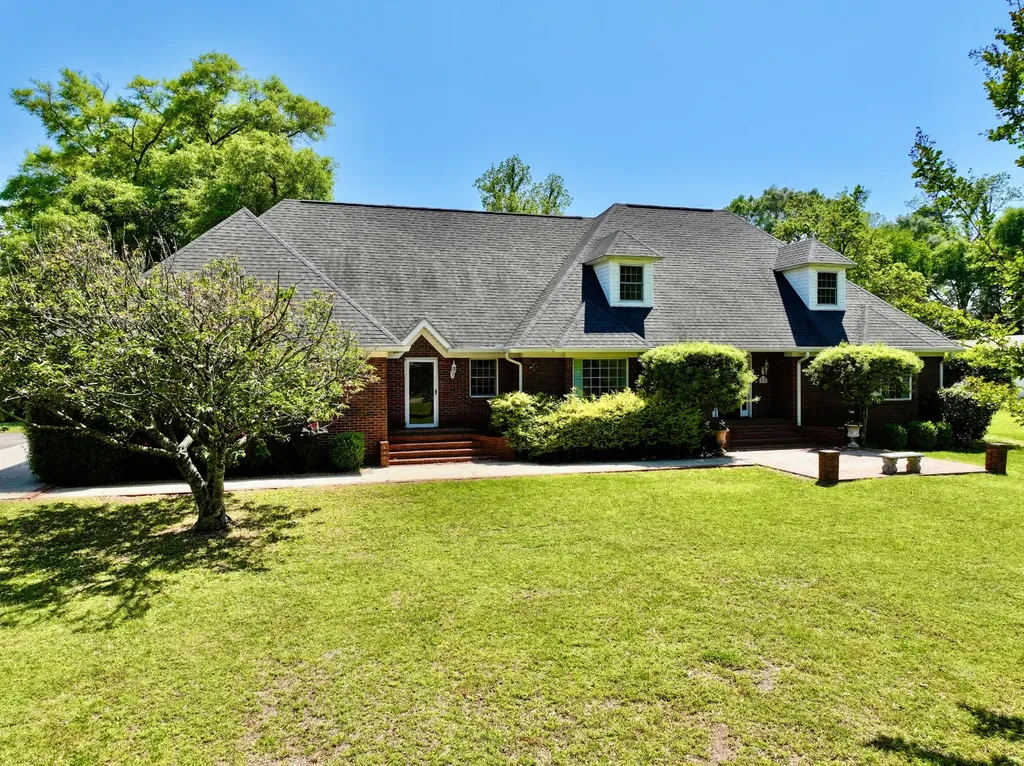 408 East Rose Street Jackson AL 36545