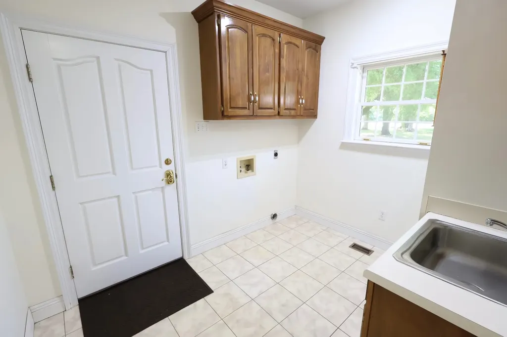 408 East Rose Street Jackson AL 36545