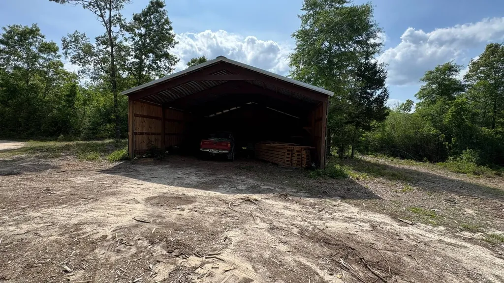 1297 Ernest Everett Road Vinegar Bend AL 36584