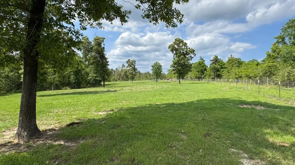 1297 Ernest Everett Road Vinegar Bend AL 36584