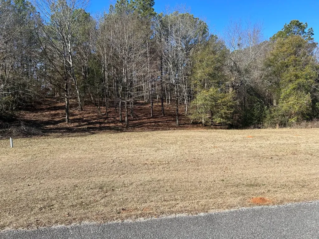 1325 Crows Pass Prattville AL 36067