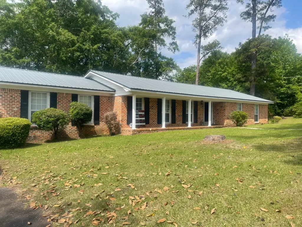316 Highland Avenue Thomasville AL 36784