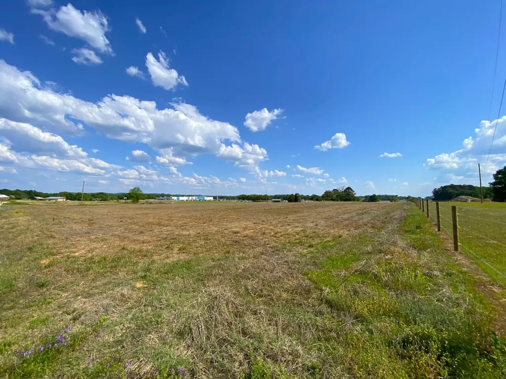 3184 Us-hwy 43 Fayette AL 35555
