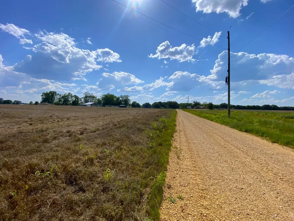3184 Us-hwy 43 Fayette AL 35555