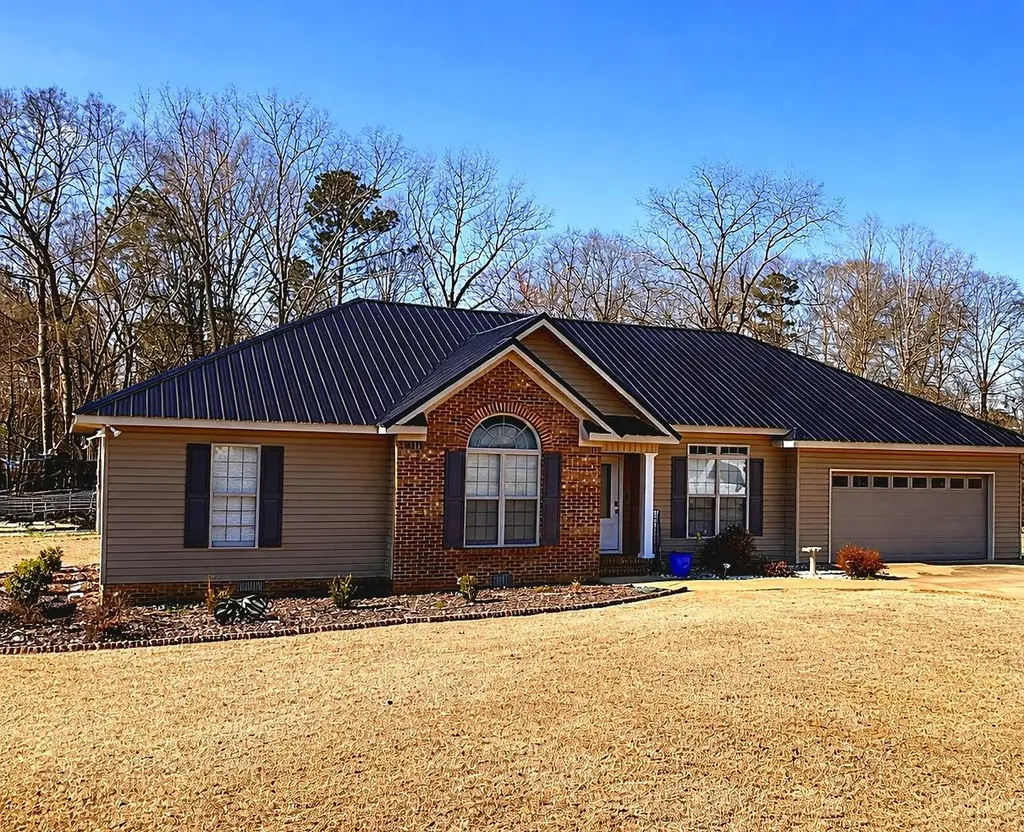 1897 Anthony Drive Southside AL 35907