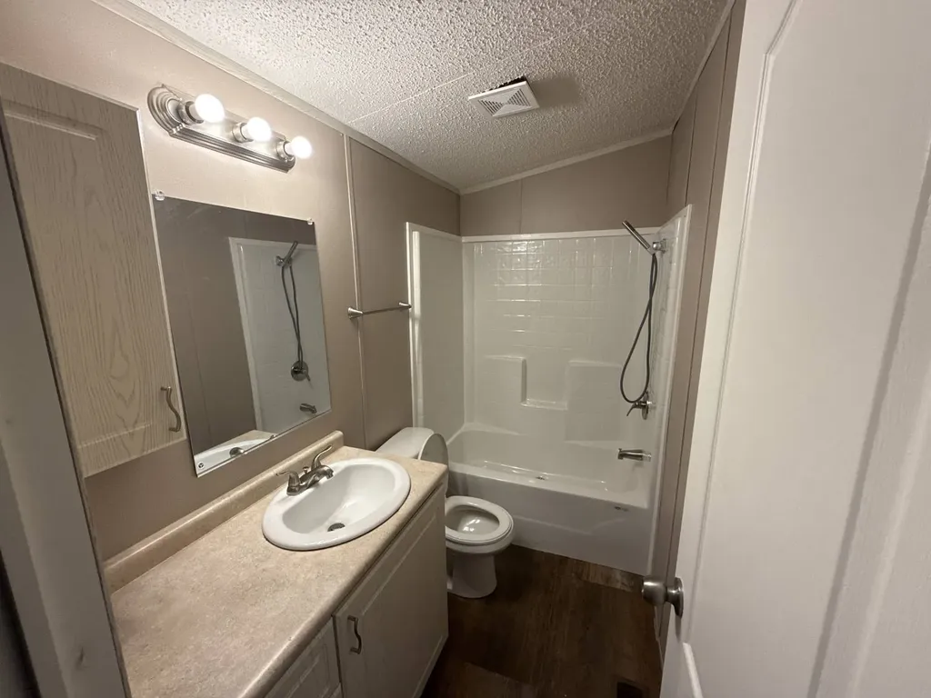 271 Harmony Dr, Bessemer, Al AL 35020