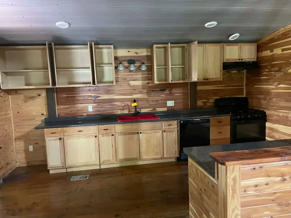 13850 Highway 154 Grove Hill AL 36451