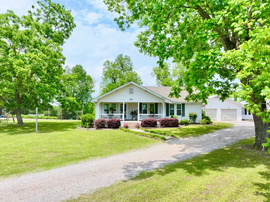 12601 Highway 43 Grove Hill AL 36451