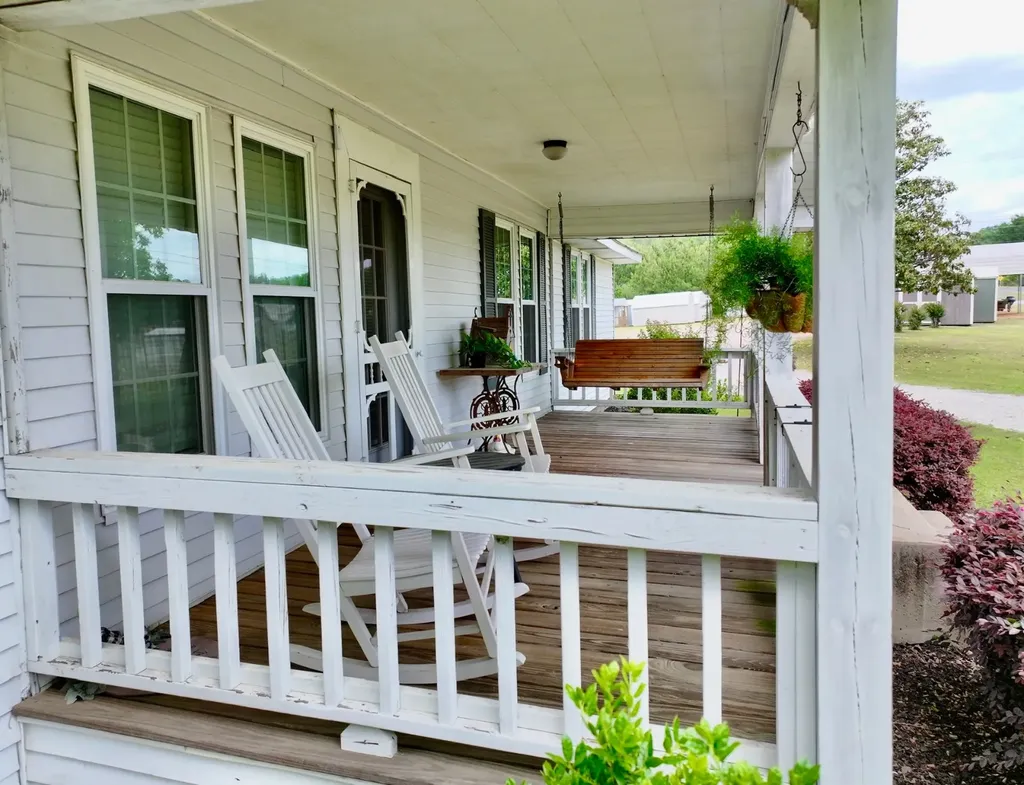 12601 Highway 43 Grove Hill AL 36451