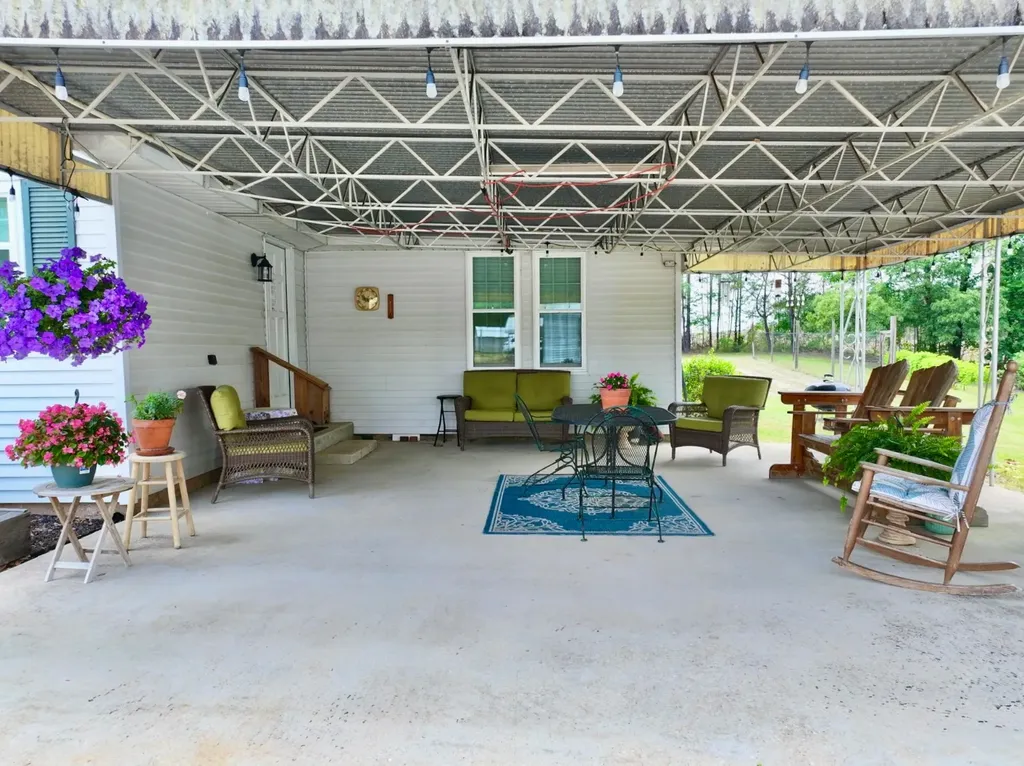 12601 Highway 43 Grove Hill AL 36451