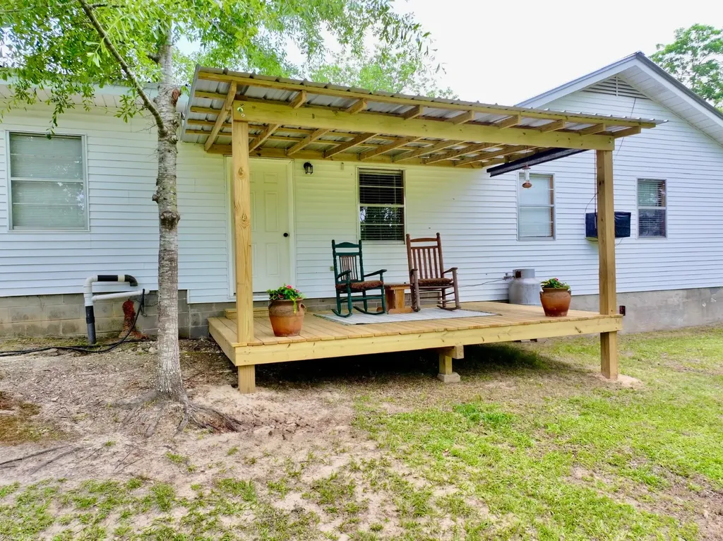 12601 Highway 43 Grove Hill AL 36451