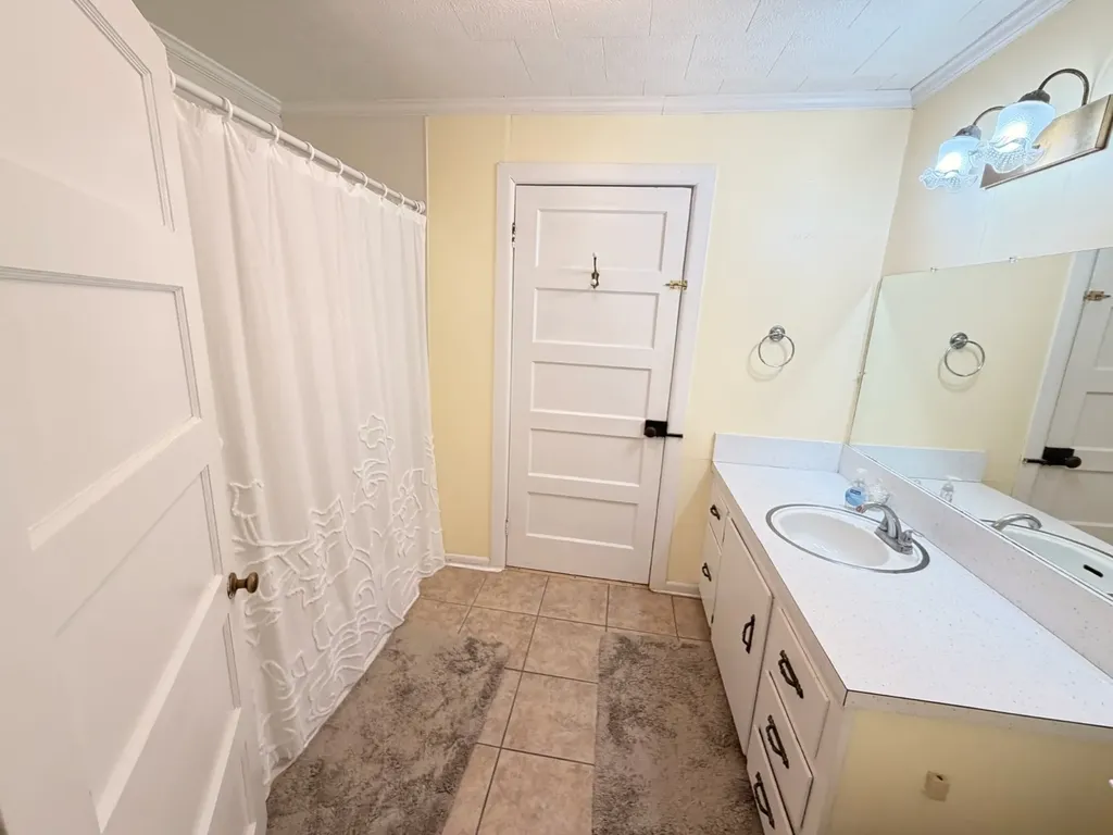 12601 Highway 43 Grove Hill AL 36451