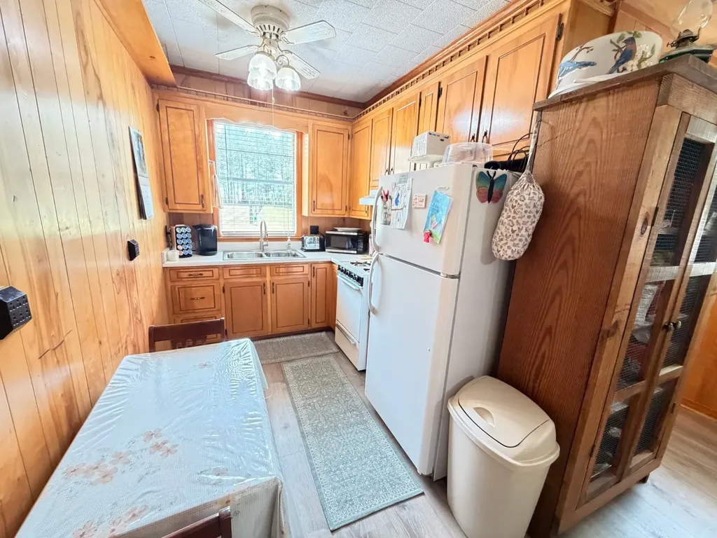 12601 Highway 43 Grove Hill AL 36451