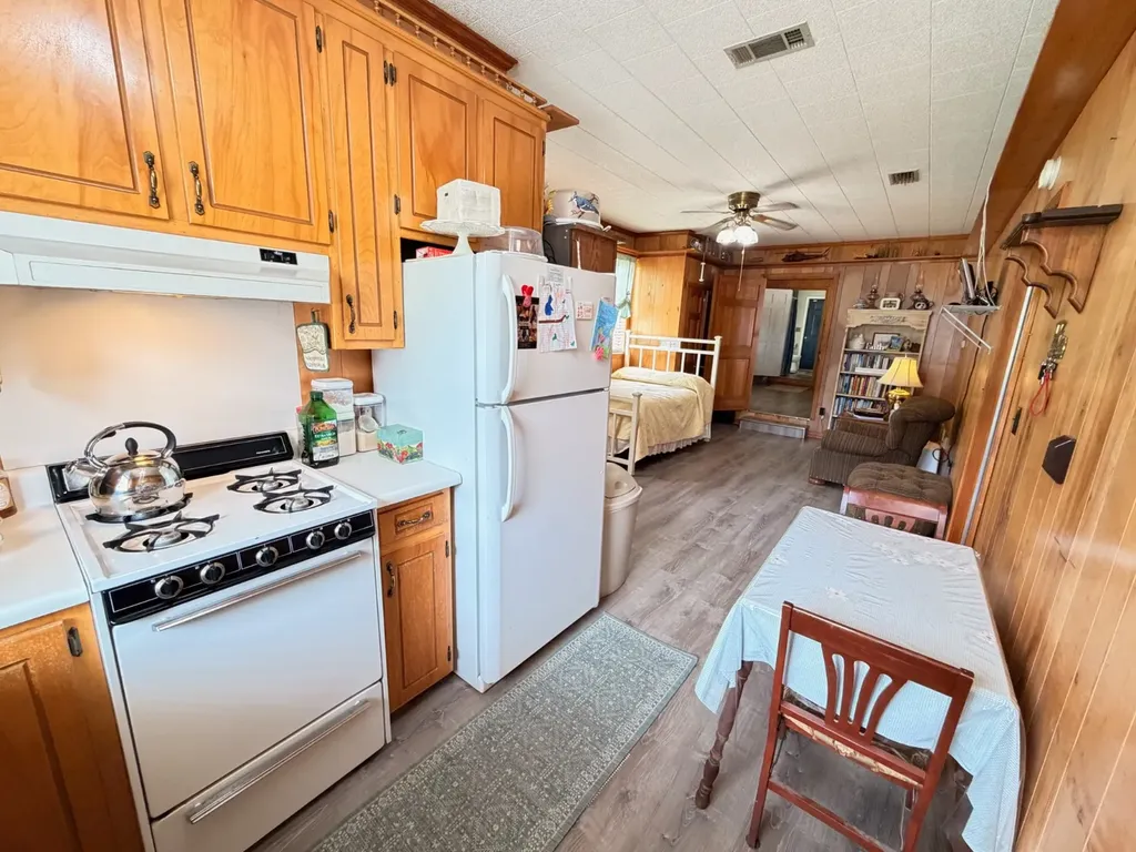 12601 Highway 43 Grove Hill AL 36451
