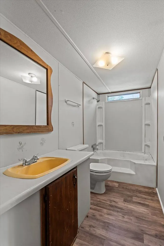 107 Cameron Circle Muscle Shoals AL 35661