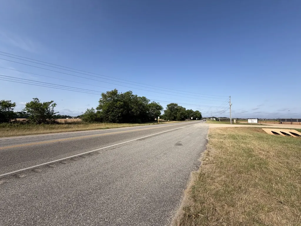 40 W St Highway 92 Newton AL 36352