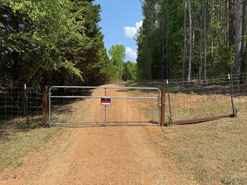 11485 County Road 82 Newell AL 36280