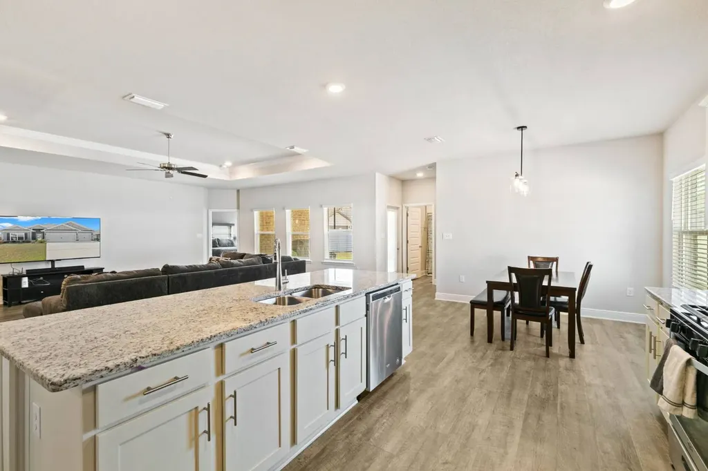 24585 Smarty Jones Circle Daphne AL 36526