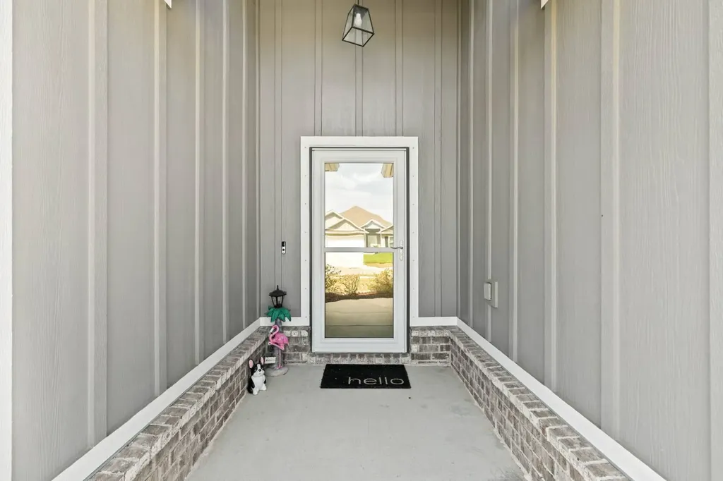24585 Smarty Jones Circle Daphne AL 36526