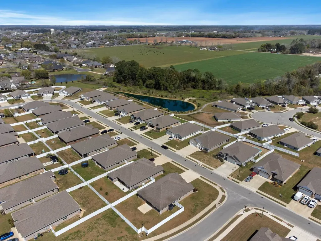 24585 Smarty Jones Circle Daphne AL 36526
