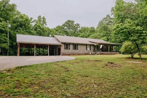 1202 Walker Drive Glencoe AL 35905