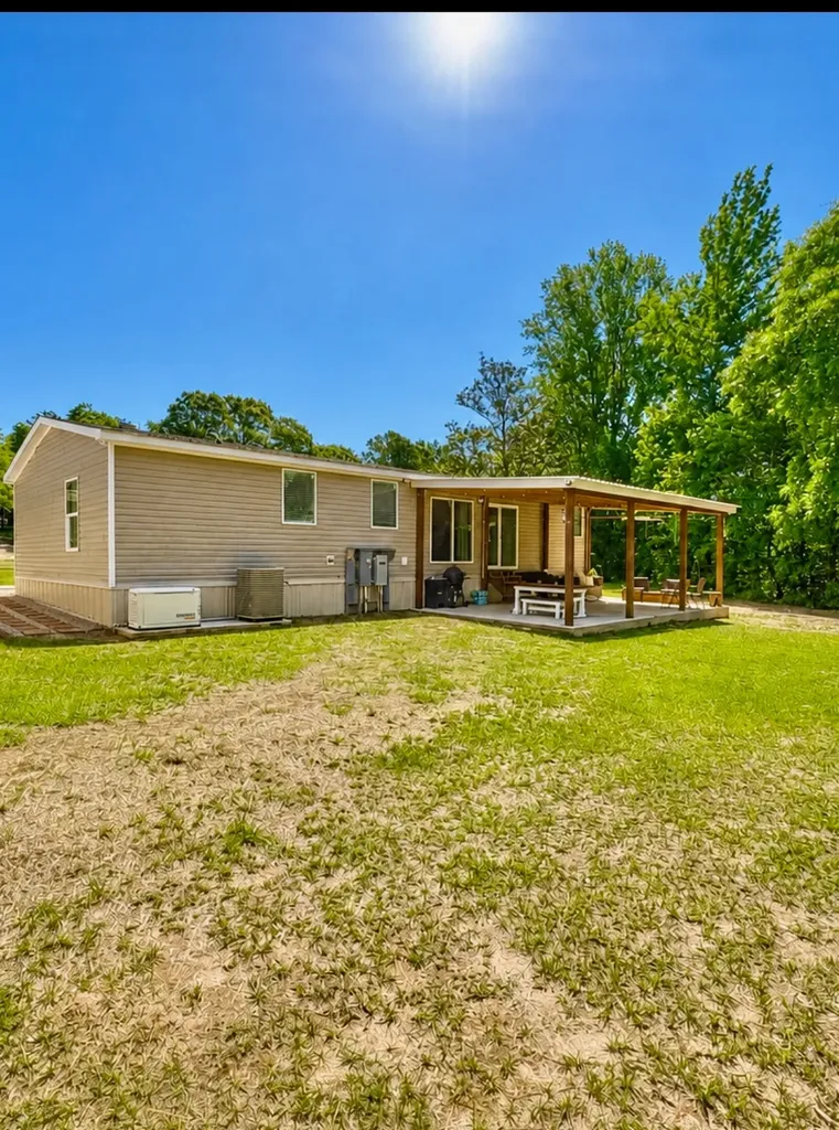 964 Wimberly Road Gilbertown AL 36908