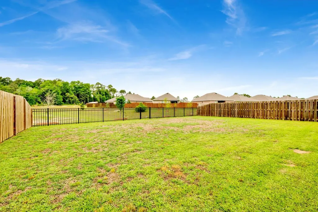390 Wickman Avenue Gulf Shores AL 36542