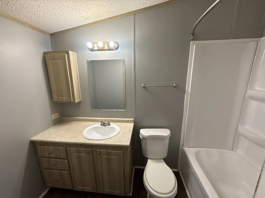 271 Harmony Dr, Bessemer, Al AL 35020