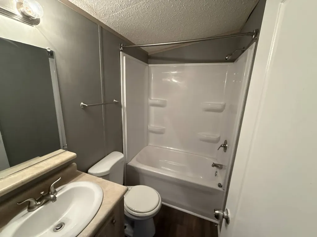 271 Harmony Dr, Bessemer, Al AL 35020
