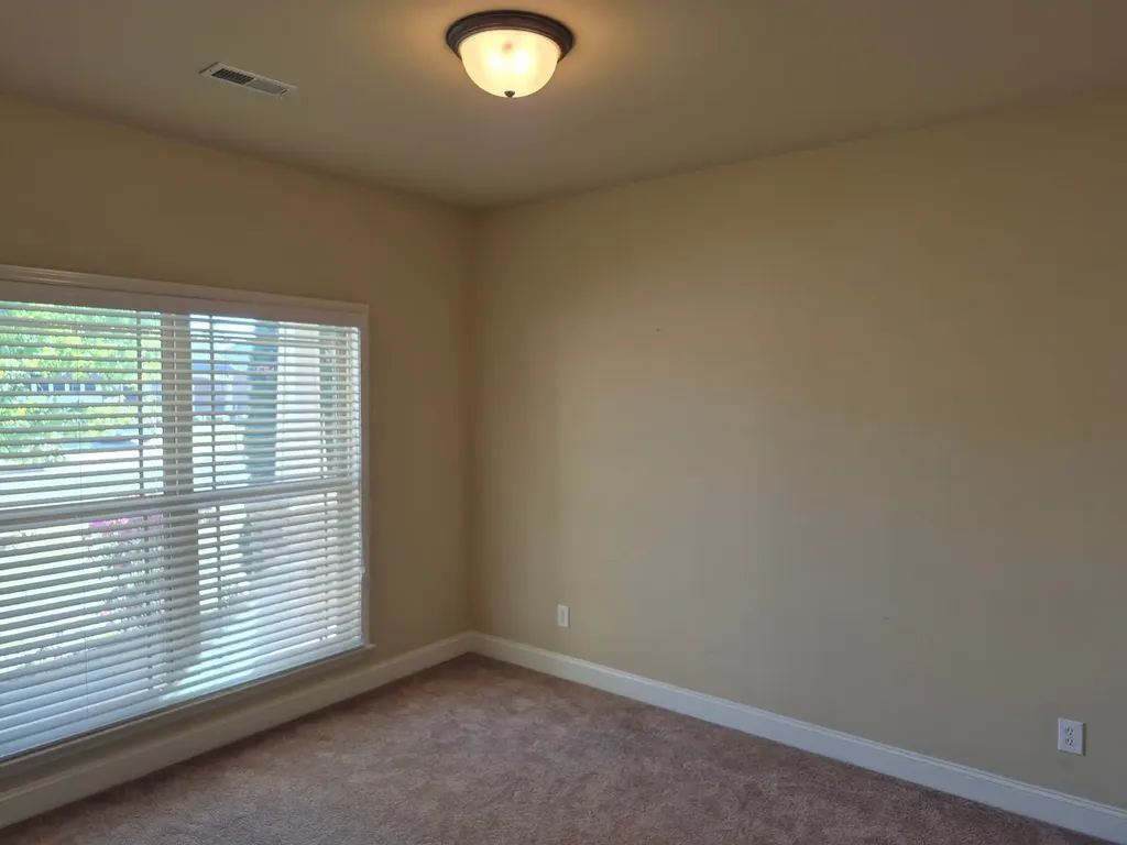 402 Bay Tree Huntsville AL 35824