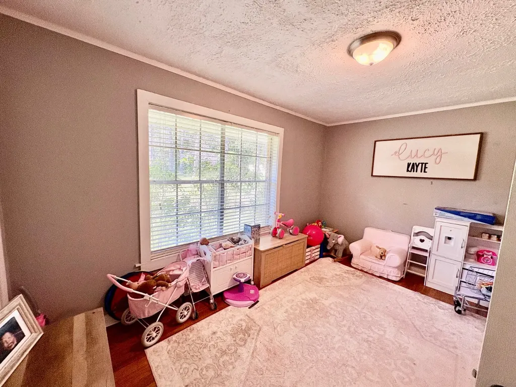 1095 Paragon Road Gilbertown AL 36908