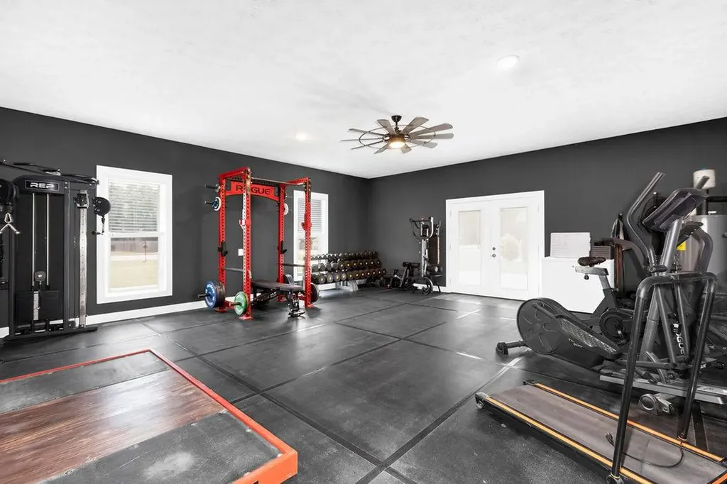 463 County Road 40 East Deatsville AL 36022