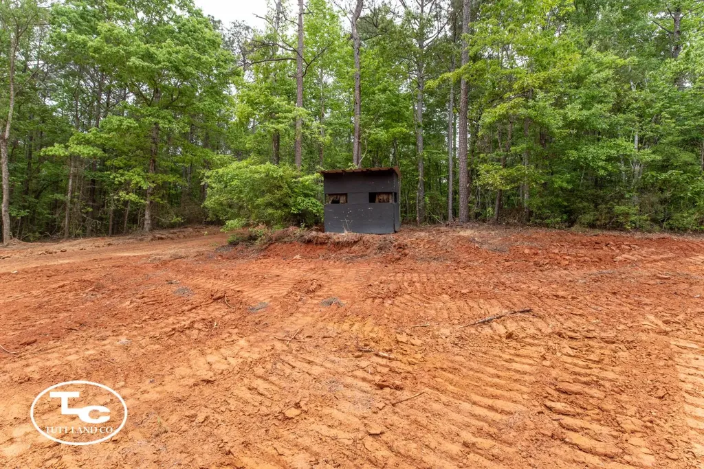 00 M L King Highway Eutaw AL 35462