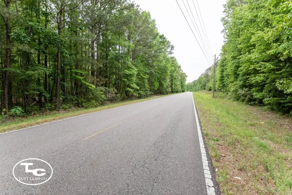 00 M L King Highway Eutaw AL 35462