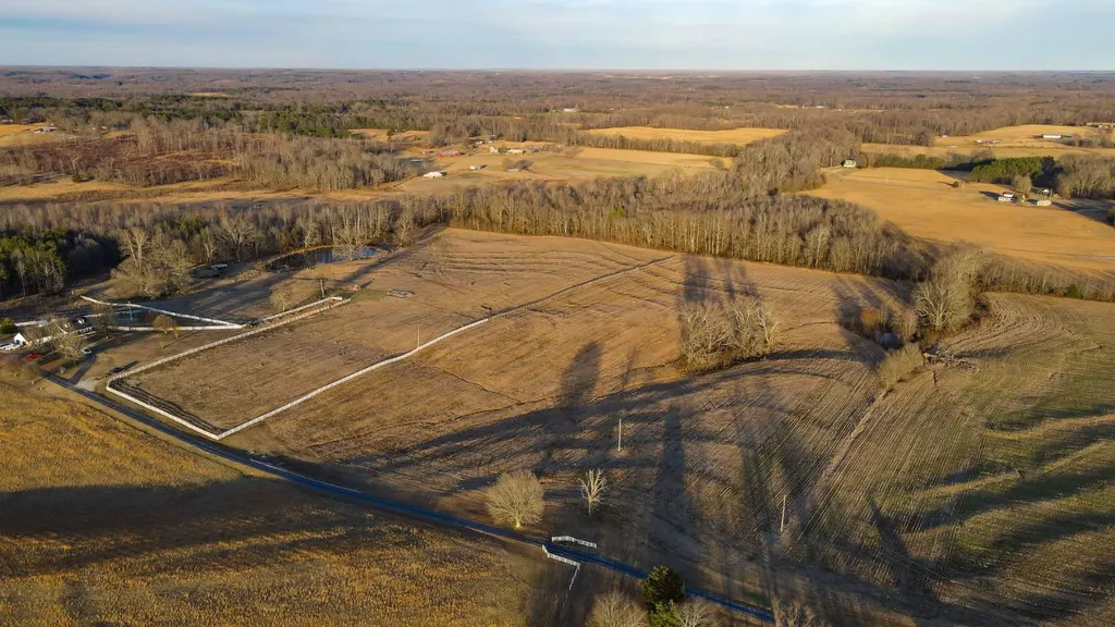1 Highway 20 Florence AL 35633