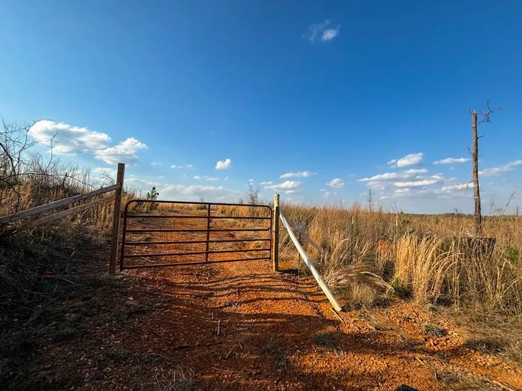 1 Smith Road Waterloo AL 35677