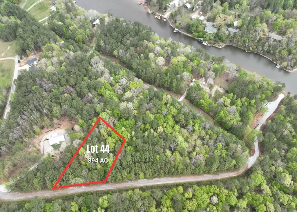 Lot 44 Crystal Cove Wedowee AL 36278