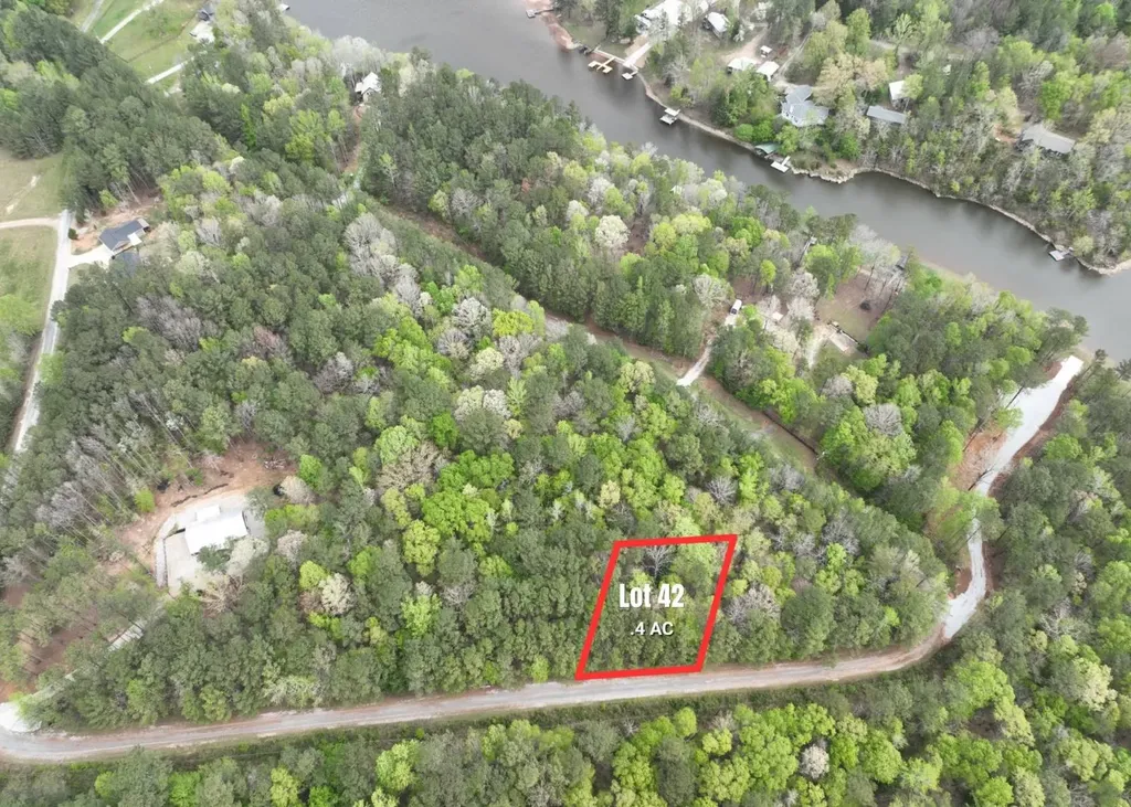 Lot 42 Crystal Cove Wedowee AL 36278