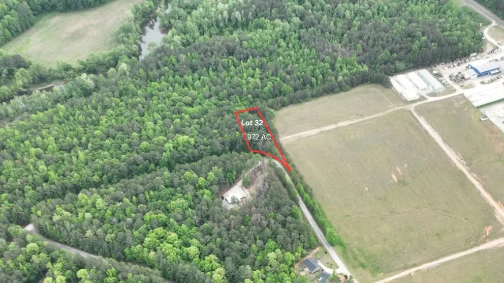 Lot 32 Crystal Cove Wedowee AL 36278