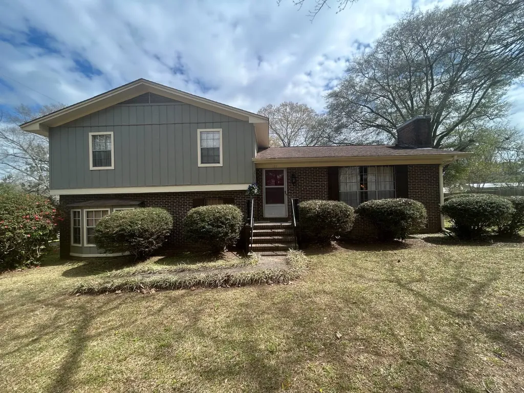 163 Maple Drive Maplesville AL 36750