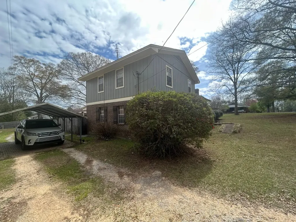 163 Maple Drive Maplesville AL 36750