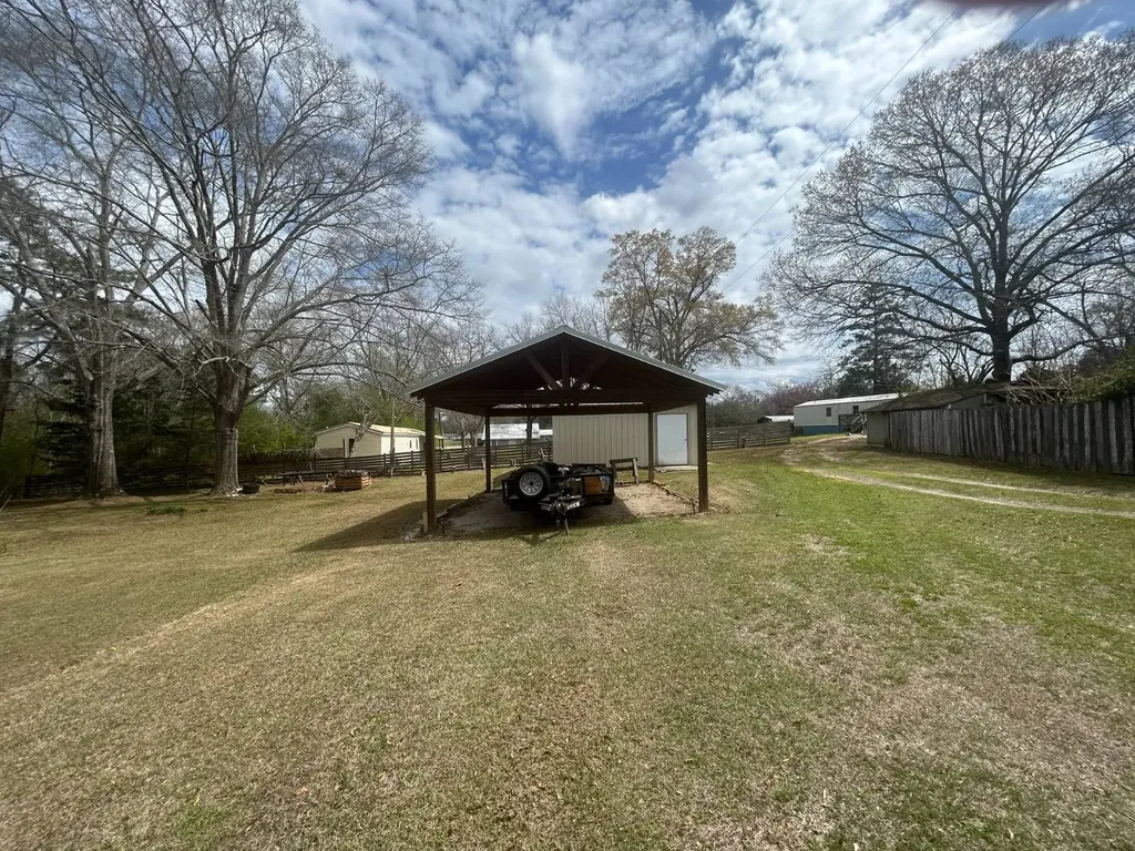 163 Maple Drive Maplesville AL 36750