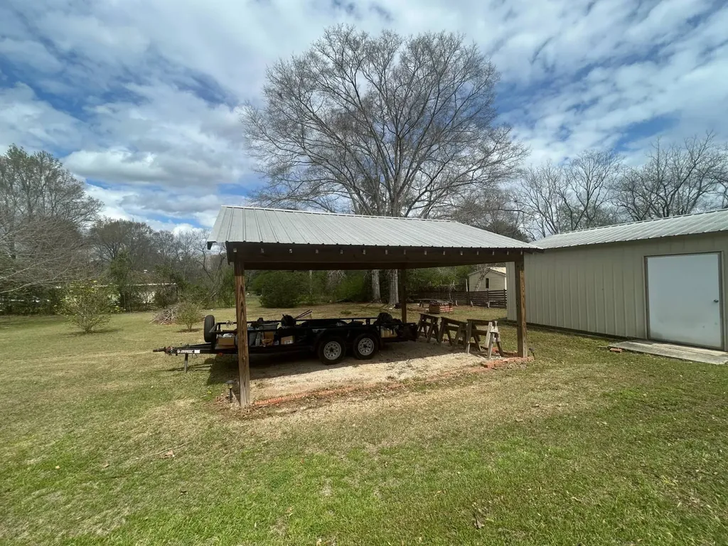 163 Maple Drive Maplesville AL 36750