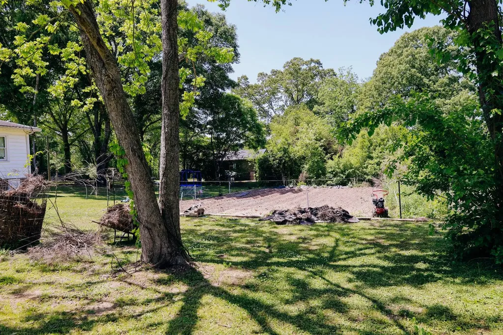 201 Hinds Road Gadsden AL 35904