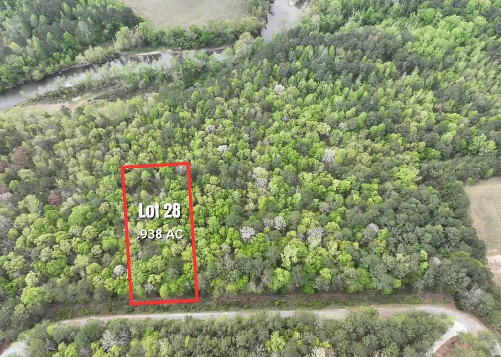 Lot 28 Crystal Cove Wedowee AL 36278
