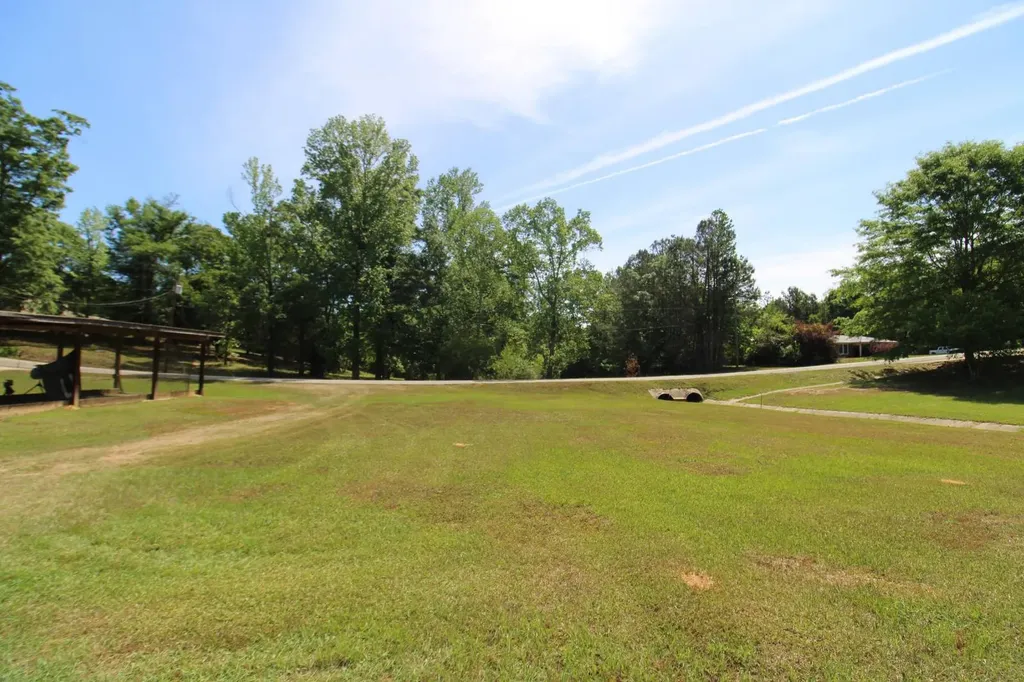 115 5th Avenue Grove Hill AL 36451