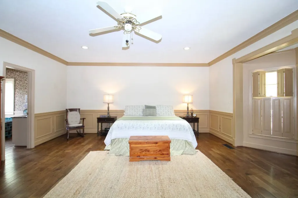 115 5th Avenue Grove Hill AL 36451