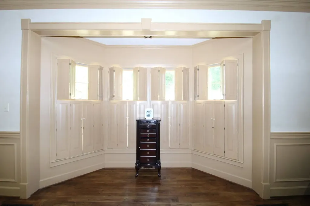 115 5th Avenue Grove Hill AL 36451