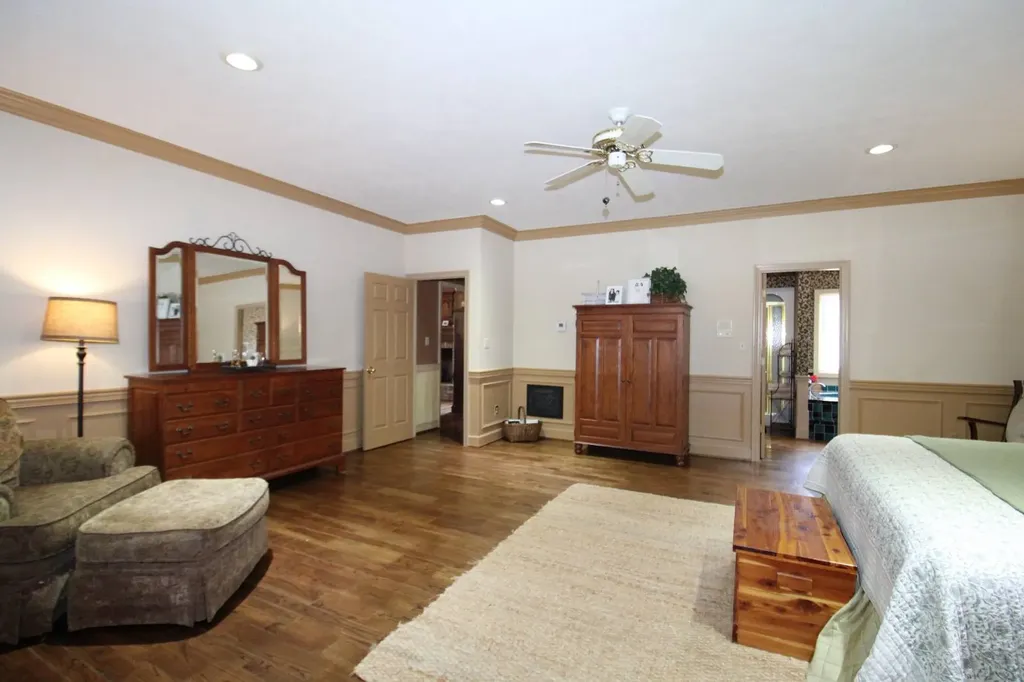 115 5th Avenue Grove Hill AL 36451